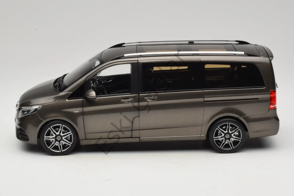 1:18 Norev Mercedes V-Class AMG Line Indium Grey