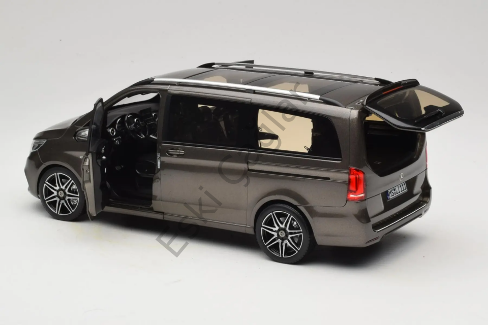 1:18 Norev Mercedes V-Class AMG Line Indium Grey