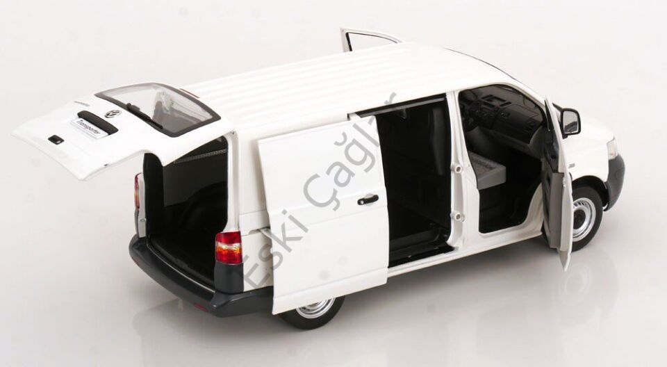 1:18 Norev VolksWagen T5 vAN Trnsporter 2003 White