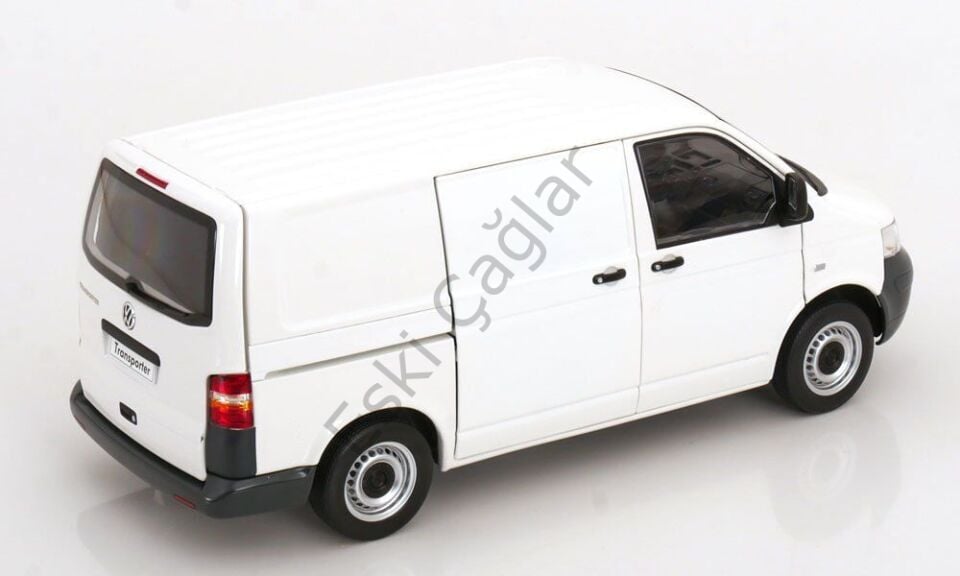 1:18 Norev VolksWagen T5 vAN Trnsporter 2003 White