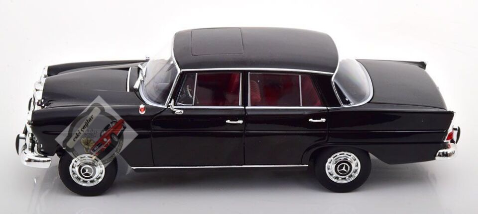 1:18 Norev Mercedes 190D (W110) 1964 Black