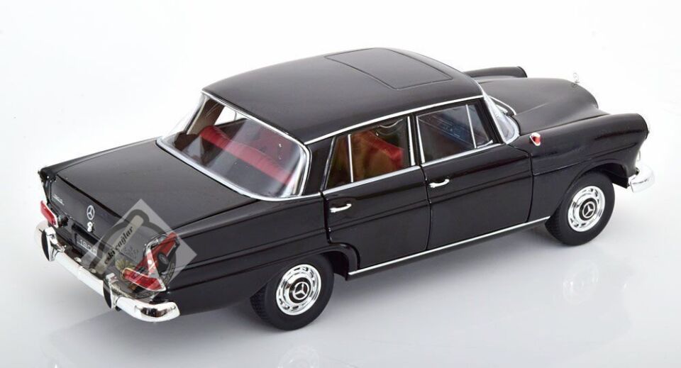 1:18 Norev Mercedes 190D (W110) 1964 Black