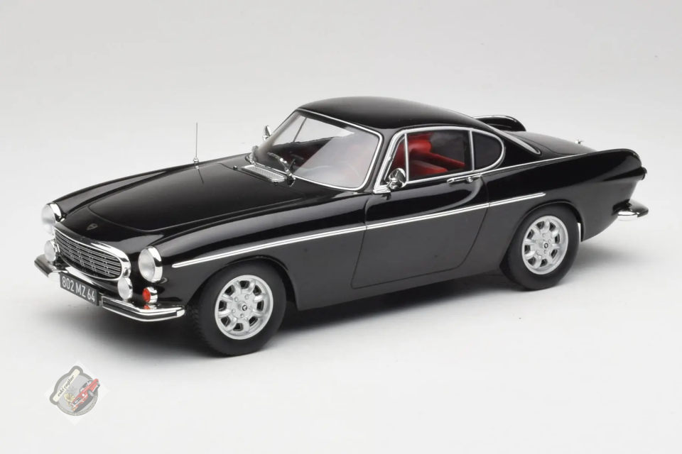 1:18 Norev Volvo 1800S 1967 Black