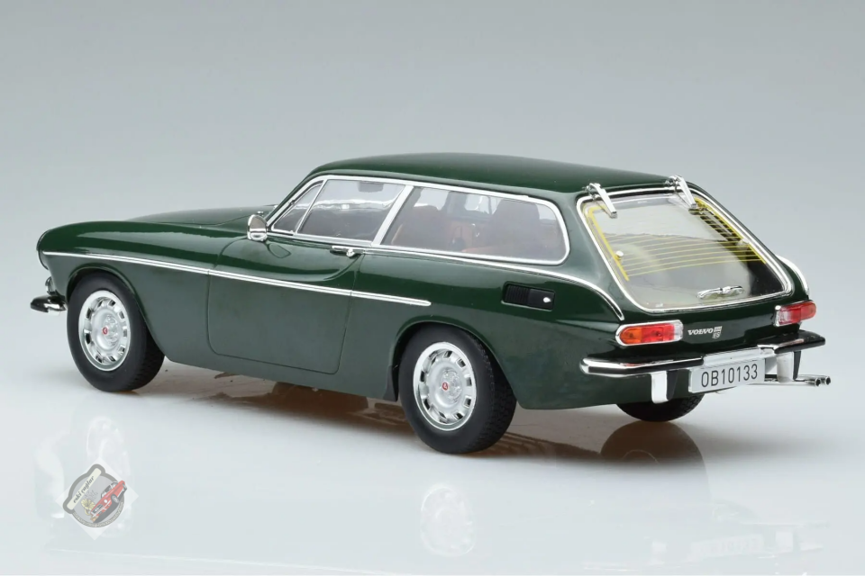 1:18 Norev 1973 Volvo 1800 ES Cypres Green