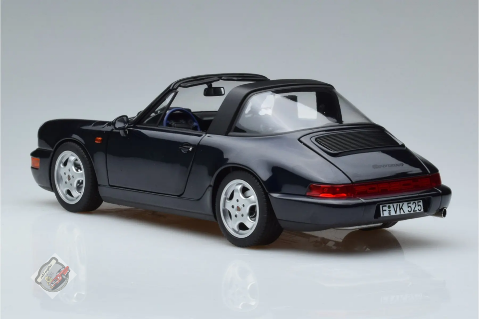 1:18 Norev 1991 Porsche 911 Carrera 4 Targa Dark Blue