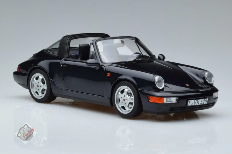 1:18 Norev 1991 Porsche 911 Carrera 4 Targa Dark Blue