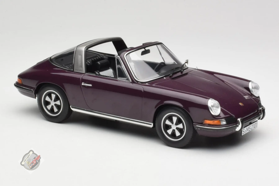 1:18 Norev 1971 Porsche 911 E Targa Purple