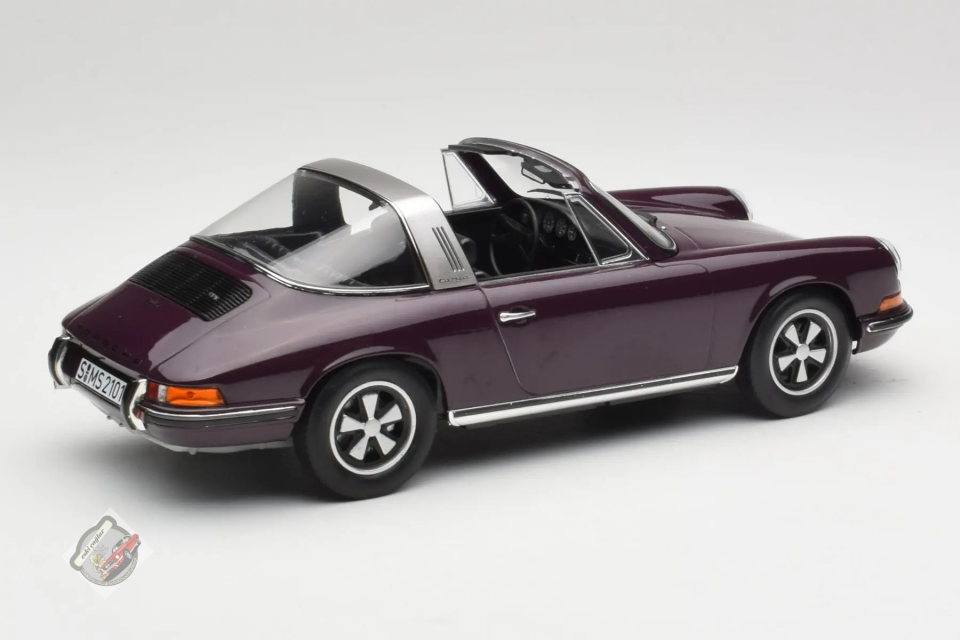 1:18 Norev 1971 Porsche 911 E Targa Purple