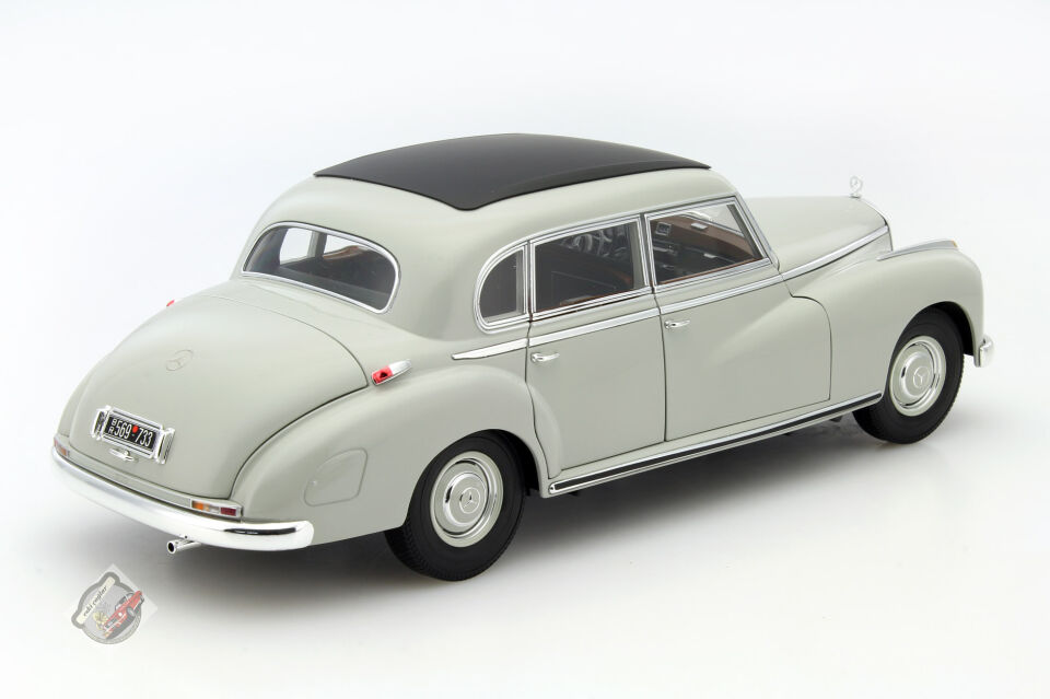 1.18 Norev Mercedes Benz 300 Limousine (W186) 1955 Grey Beige
