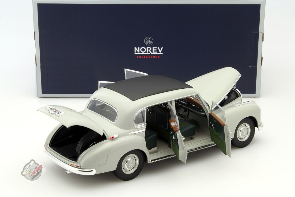 1.18 Norev Mercedes Benz 300 Limousine (W186) 1955 Grey Beige