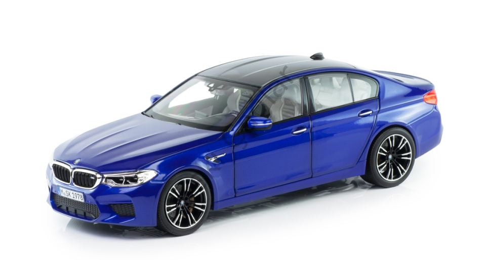 1:18 Norev 2018 BMW M5 F90 V8 Biturbo Blue Met Black