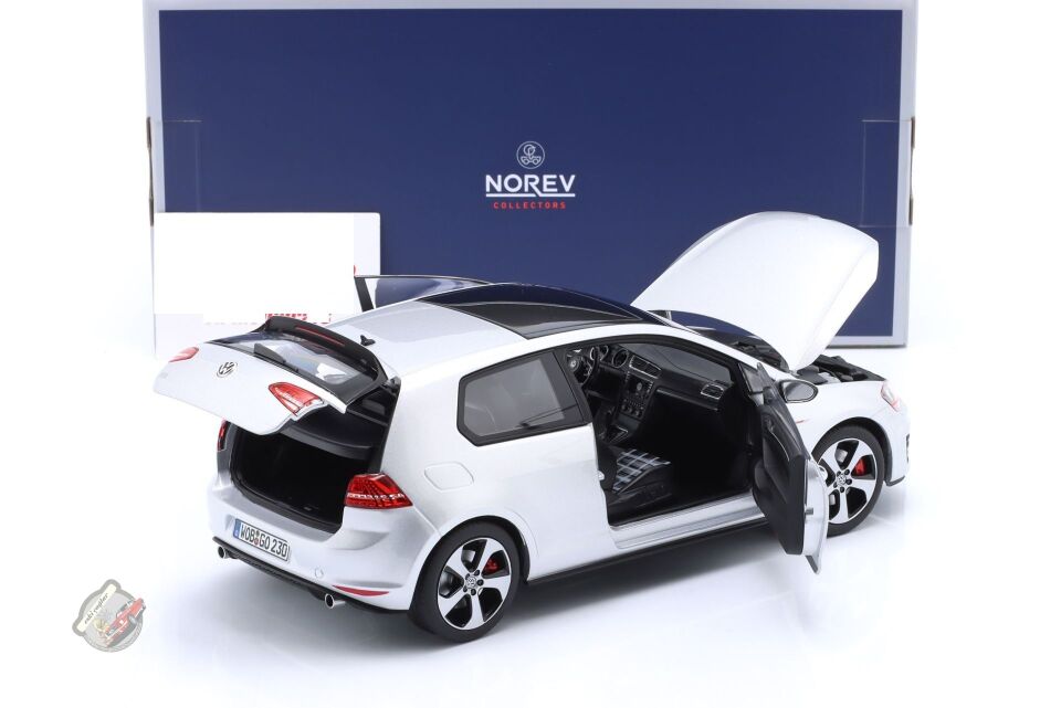 1:18 Norev 2013 Volkswagen Golf 7 GTI Reflex Silver