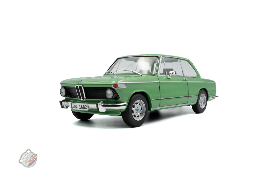 1:18 Solido BMW 1602 Taiga 1971 Green