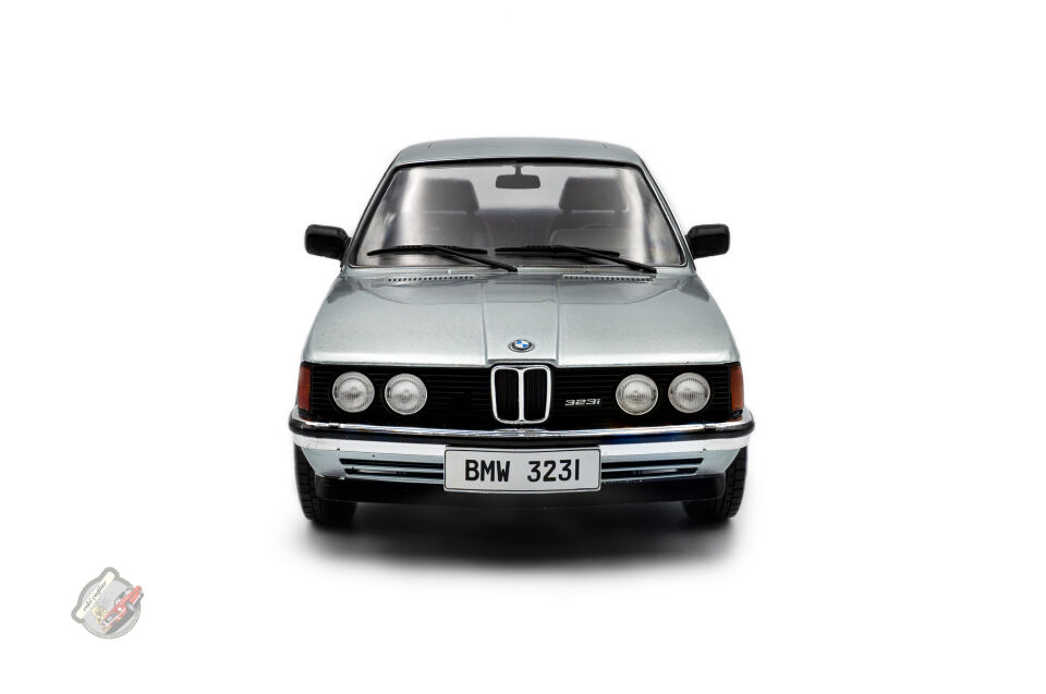 1:18 Solido BMW E21 323i Saphirblau Metallic 1980