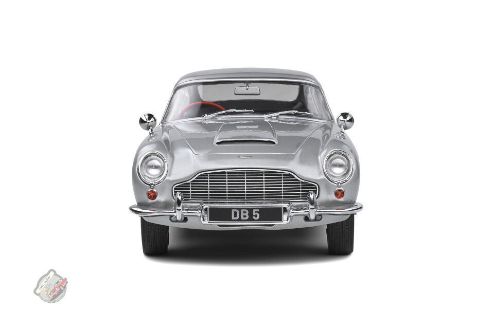 1:18 Solido Aston Martin DB5 Silver Birch 1964