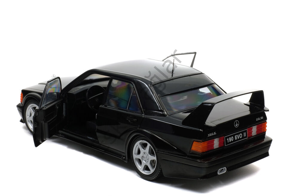 1:18 Solido Mercedes Benz 190 EVO II (W201) Black 1990