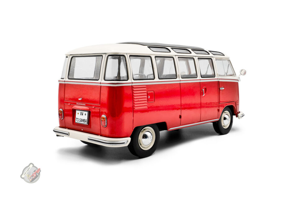 1:18 Solido Volkswagen T1 Samba Red / White 1962