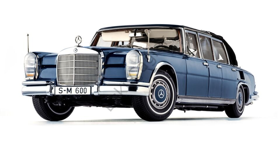 1:18 CMC Mercedes-Benz 600 Pullman (W100) Landaulet