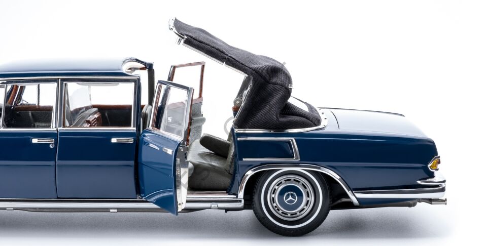 1:18 CMC Mercedes-Benz 600 Pullman (W100) Landaulet