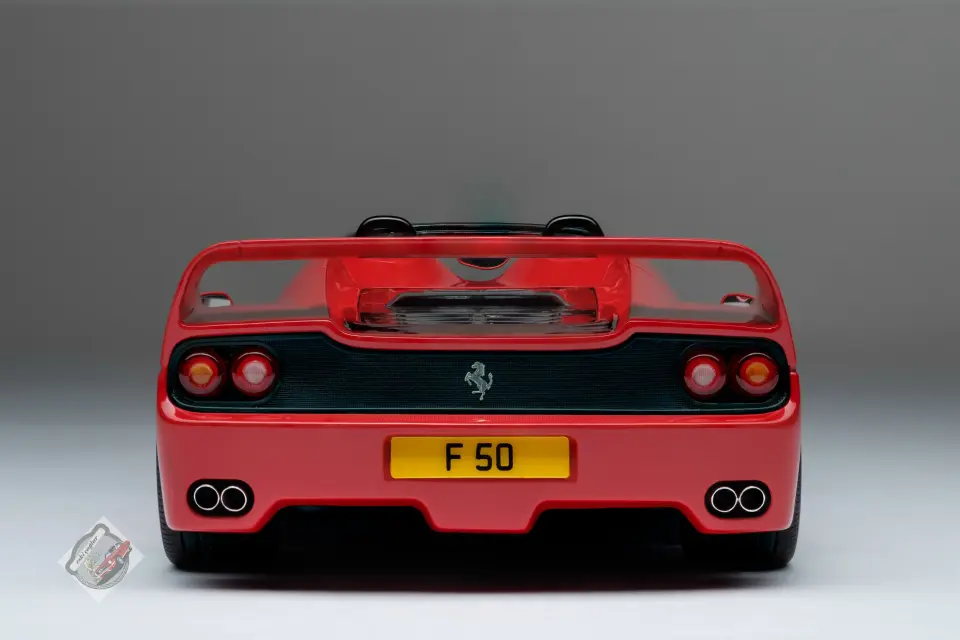 1:18 Amalgam Ferrari F50 Rossa Corsa