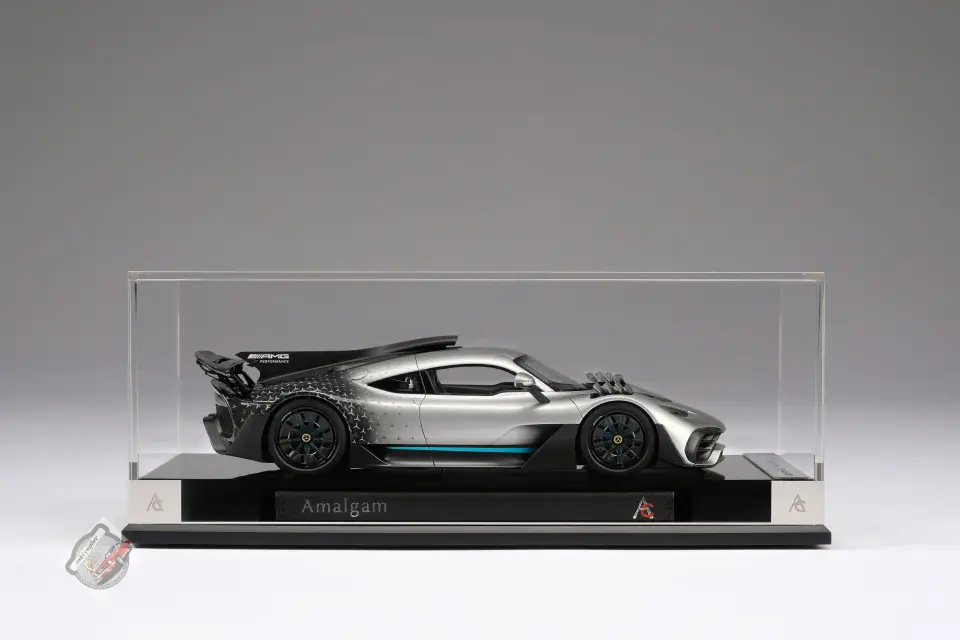 1:18 Amalgam Mercedes-AMG ONE