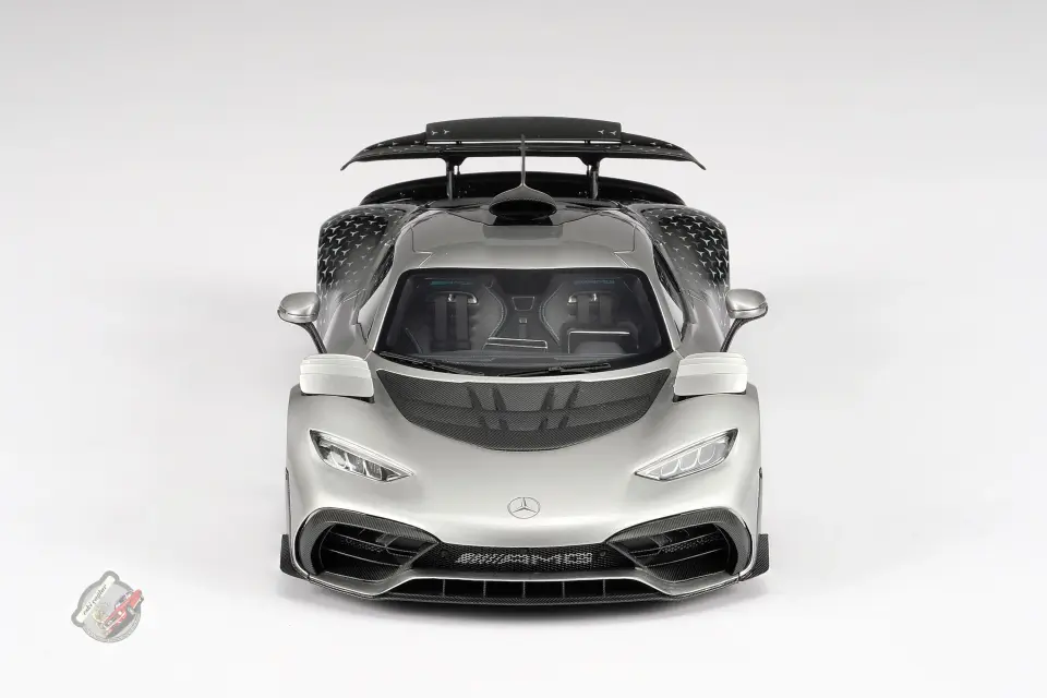 1:18 Amalgam Mercedes-AMG ONE
