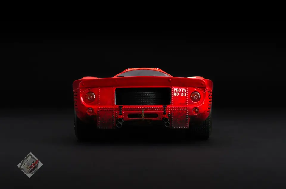 1:18 Amalgam Ferrari 330 P4 - 1967 Le Mans - Second Place - Race Weathered