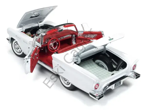 1:18 AutoWorld 1957 Ford Thunderbird Holdiay Muscle