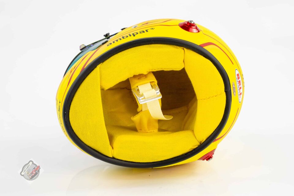 1:2 Lewis Hamilton Team Ferrari F1 2025 Season HP N 44 Kask