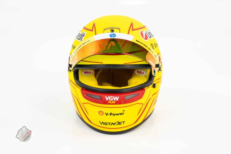1:2 Lewis Hamilton Team Ferrari F1 2025 Season HP N 44 Kask