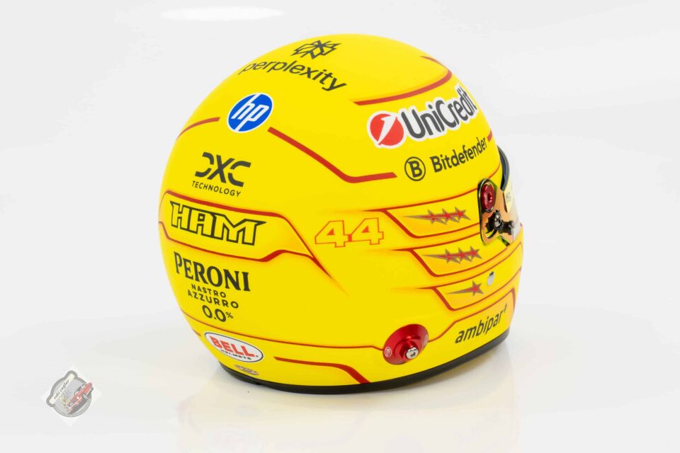 1:2 Lewis Hamilton Team Ferrari F1 2025 Season HP N 44 Kask