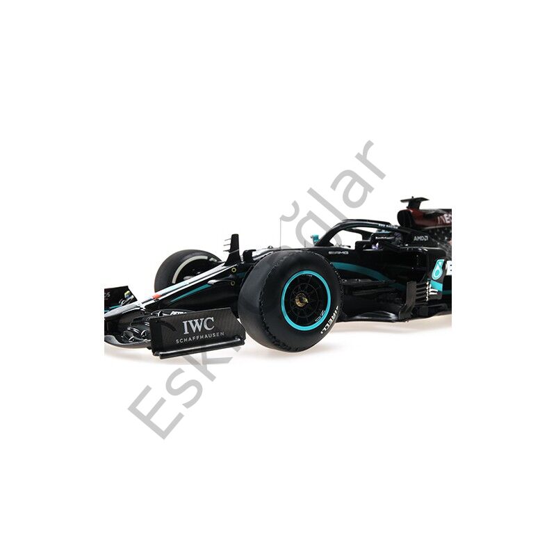 1:18 Minichamps Mercedes F1 W11 EQ Performance 44 F1 Winner Silverstone 2020 Lewis Hamilton