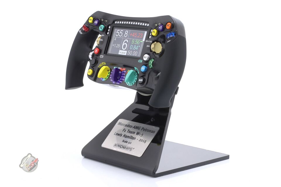 1:2 Minichmaps Steering Wheel Volante F1 Mercedes GP W05 EQ Performance Team AMG Petronas Motorsport 44 World Champion Sesason 2014 Lewis Hamilton