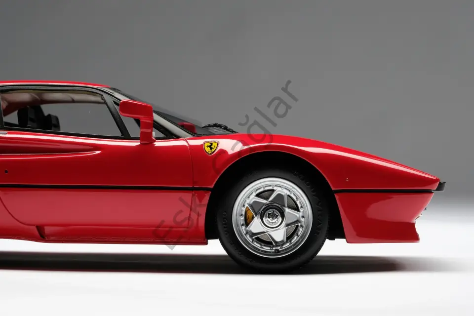 1:18 Amalgam Ferrari 288 GTO 1984 Red