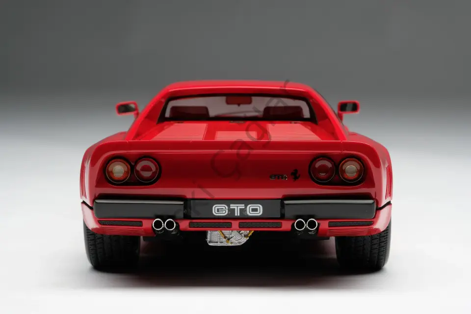 1:18 Amalgam Ferrari 288 GTO 1984 Red