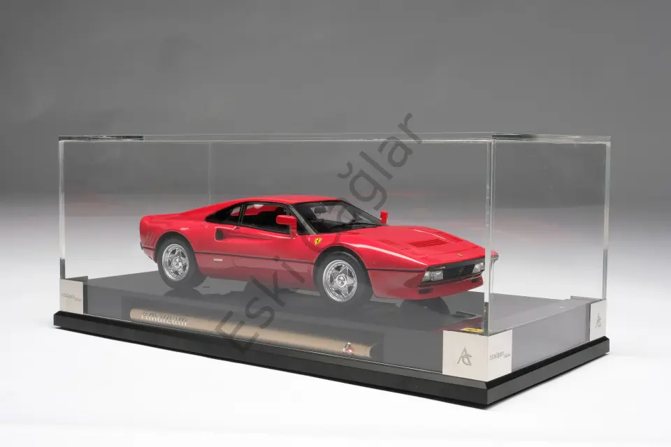1:18 Amalgam Ferrari 288 GTO 1984 Red
