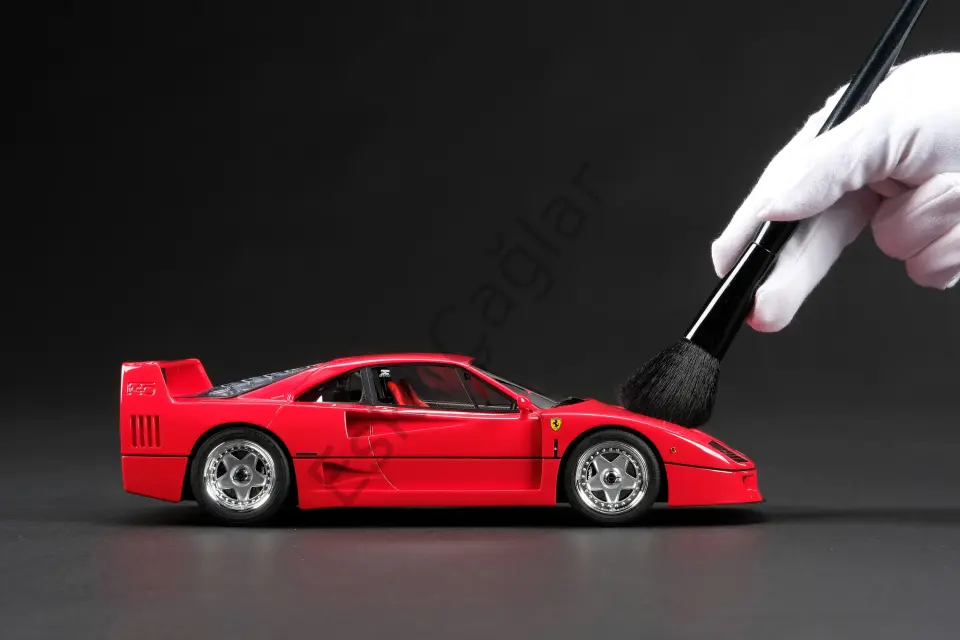1:18 Amalgam Ferrari F40 - Rosso Corsa (ÖN SİPARİŞ)