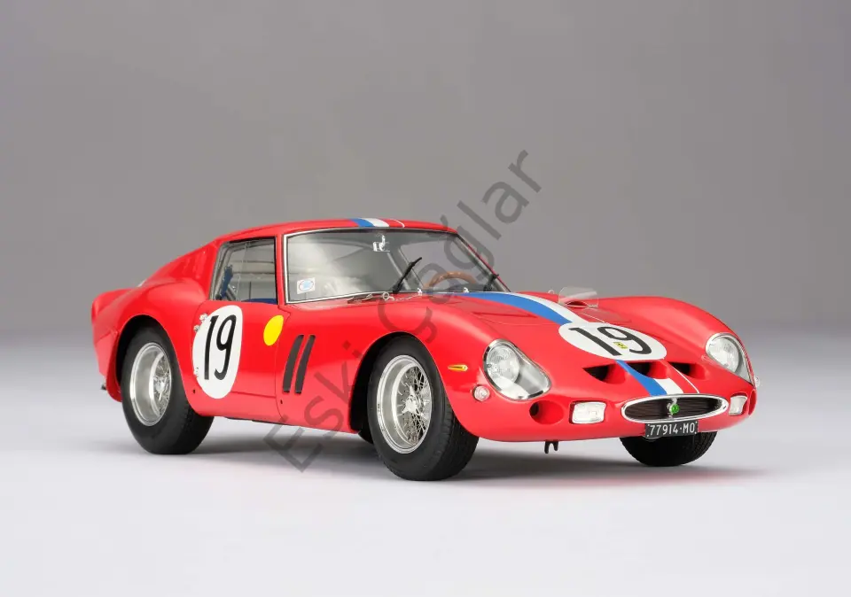 1:18 Amalgam Ferrari 250 GTO - 3705GT - 1962 Le Mans Winner