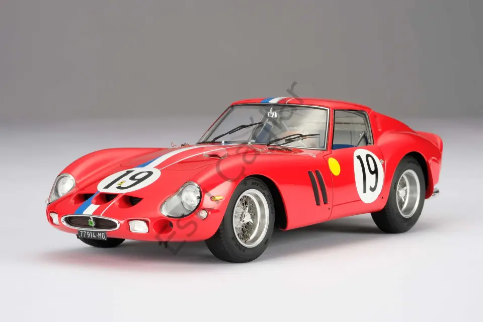 1:18 Amalgam Ferrari 250 GTO - 3705GT - 1962 Le Mans Winner