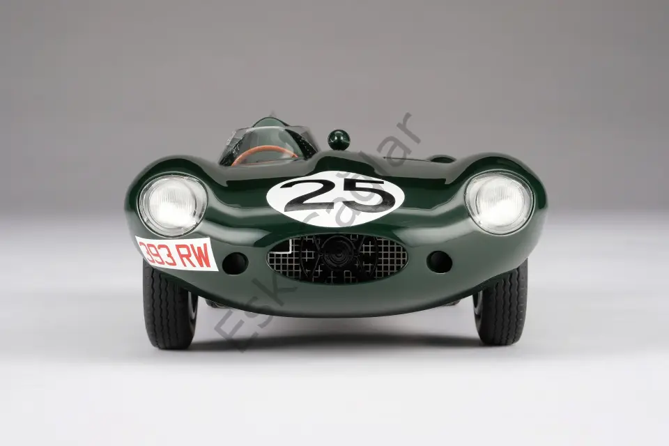 1:18 Amalgam Jaguar D-type Winner 12h Reims 1956 #25 Driven by: Hamilton, Bueb (Ön Sipariş)