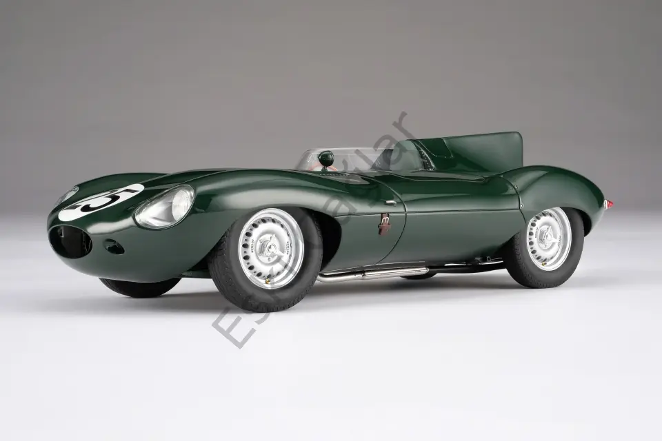 1:18 Amalgam Jaguar D-type Winner 12h Reims 1956 #25 Driven by: Hamilton, Bueb (Ön Sipariş)