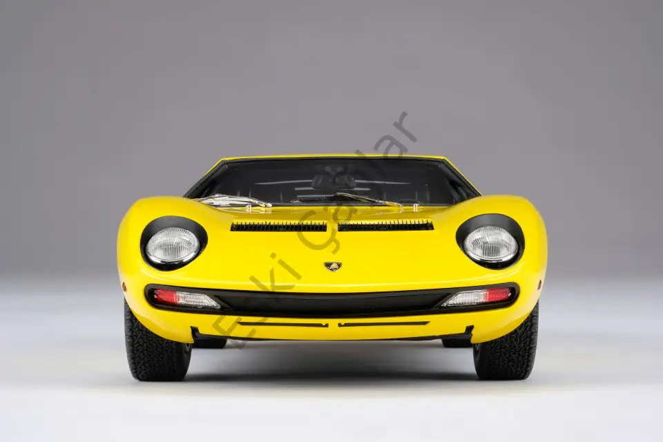 1:18 Amalgam  Lamborghini Miura P400 SV Yellow (Ön Sipairş)