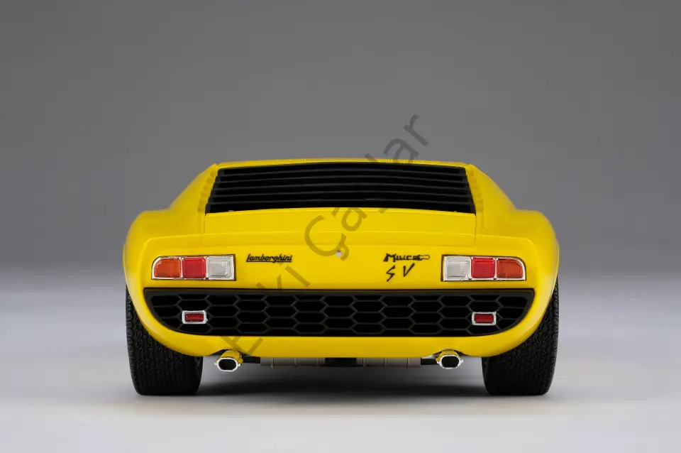 1:18 Amalgam  Lamborghini Miura P400 SV Yellow (Ön Sipairş)