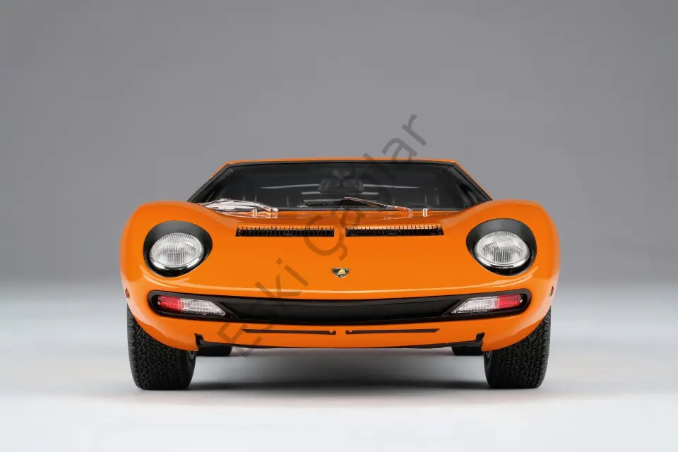 1:18 Amalgam Lamborghini Miura P400 SV Orange (Ön Siapriş)
