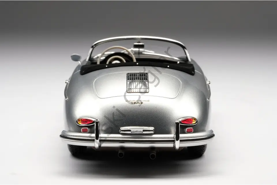 1:18 Amalgam Porsche 356 A Speedster Silver (Ön Sipariş)