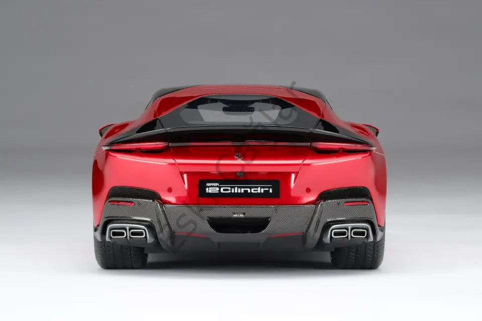 1:18 Amalgam Ferrari 12Cilindri Rosso Imola (Ön Sipariş)