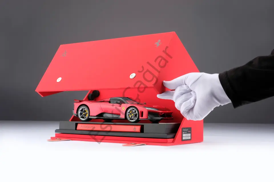 1:18 Amalgam Ferrari F80 2025 Rosso Supercar (Ön Sipariş)