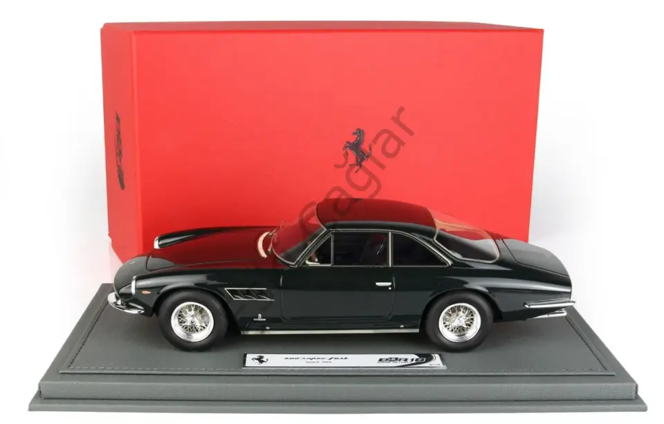 1:18 BBR Models Ferrari 500 Superfast 1965 Seri II Verde Scuro 108 Limits  (Ön Sipariş)