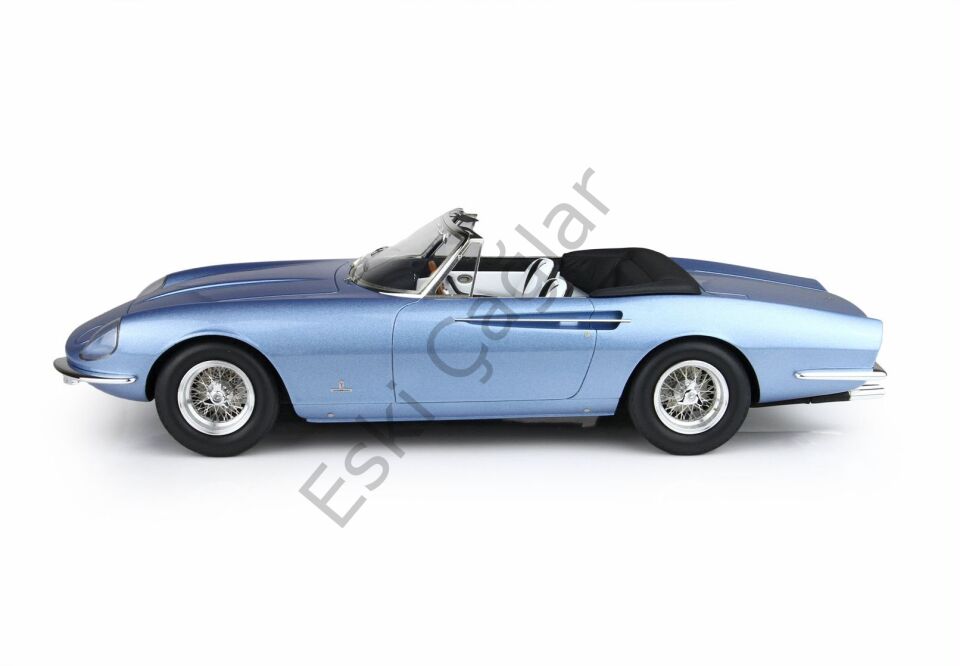 1:18 BBR Models 966 Ferrari 365 California Geneva Motor Show S/N 08347 Metallic Blue
