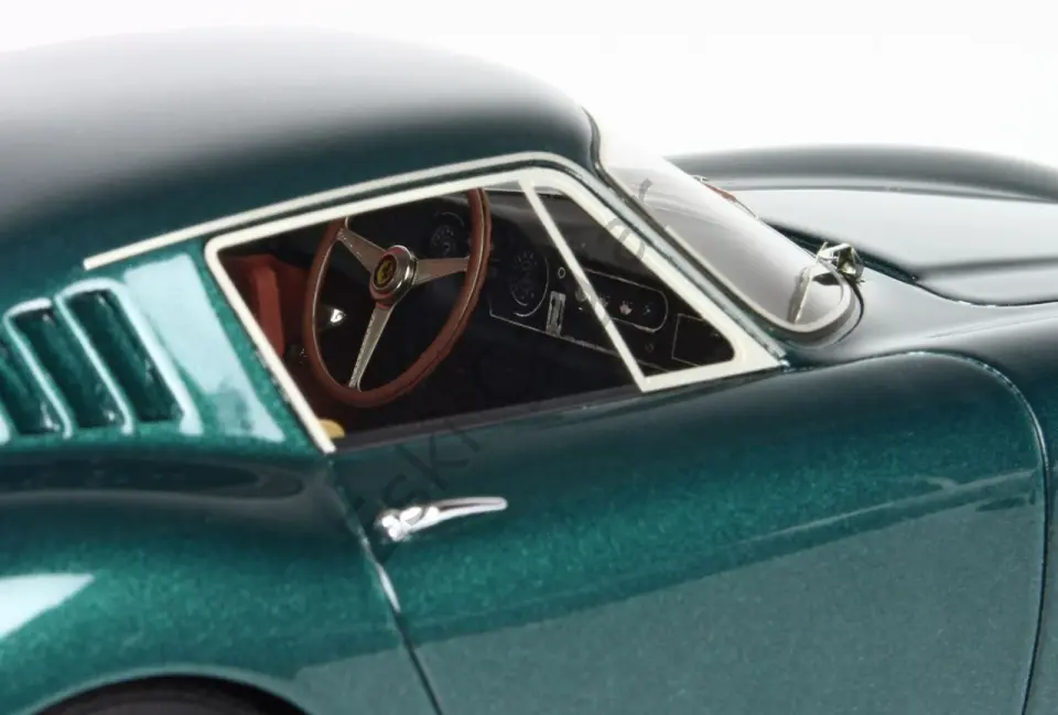 1:18 BBR Model 1964 Ferrari 275 GTB Paris Autoshow Dark Green 200 Limits (Ön Sipariş)